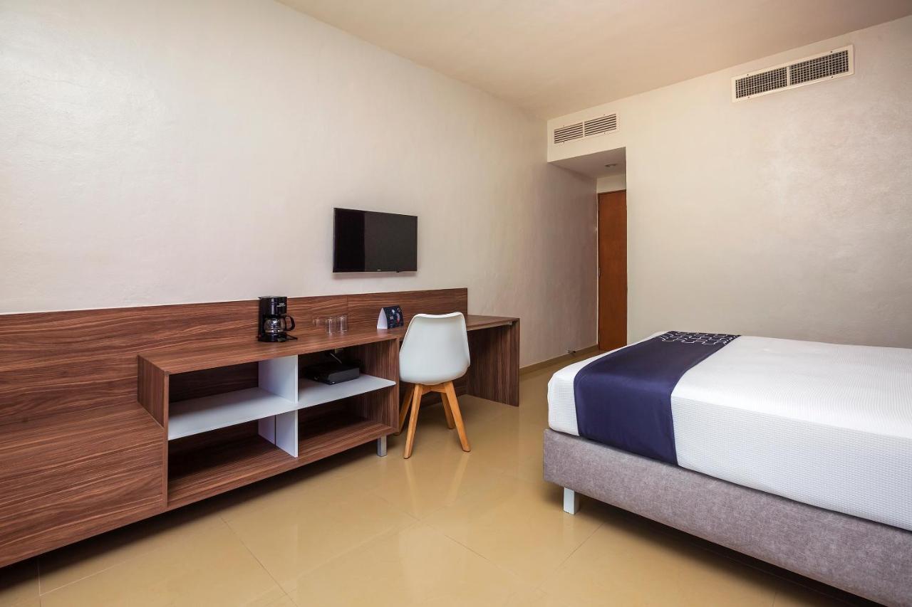 The Magic Hotel Playa del Carmen Buitenkant foto